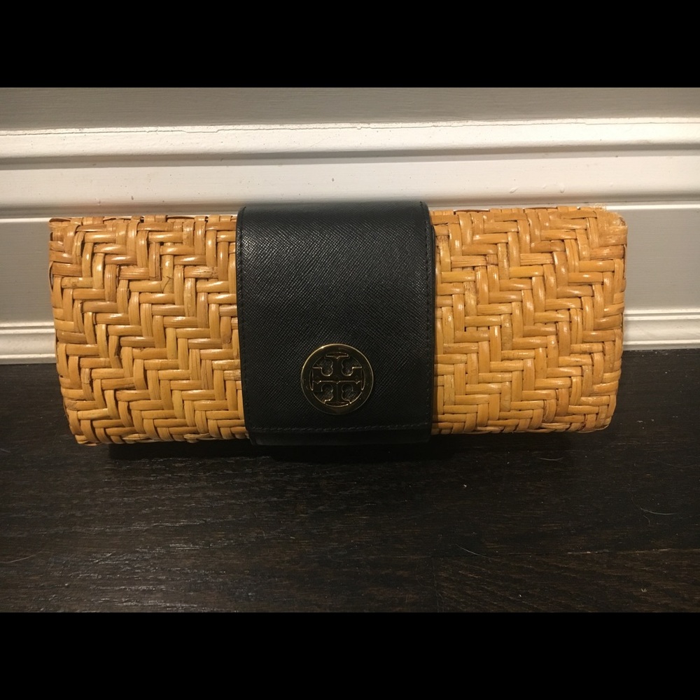 Tory burch clutch